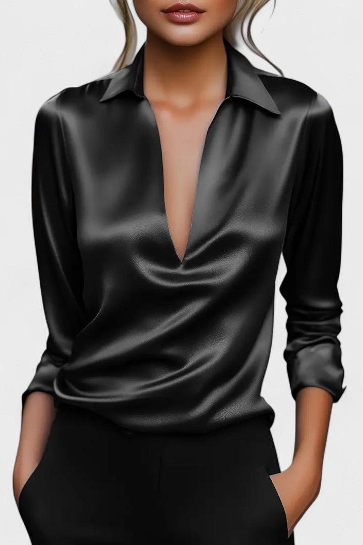 Nádia - Prémiová V-krční halenka