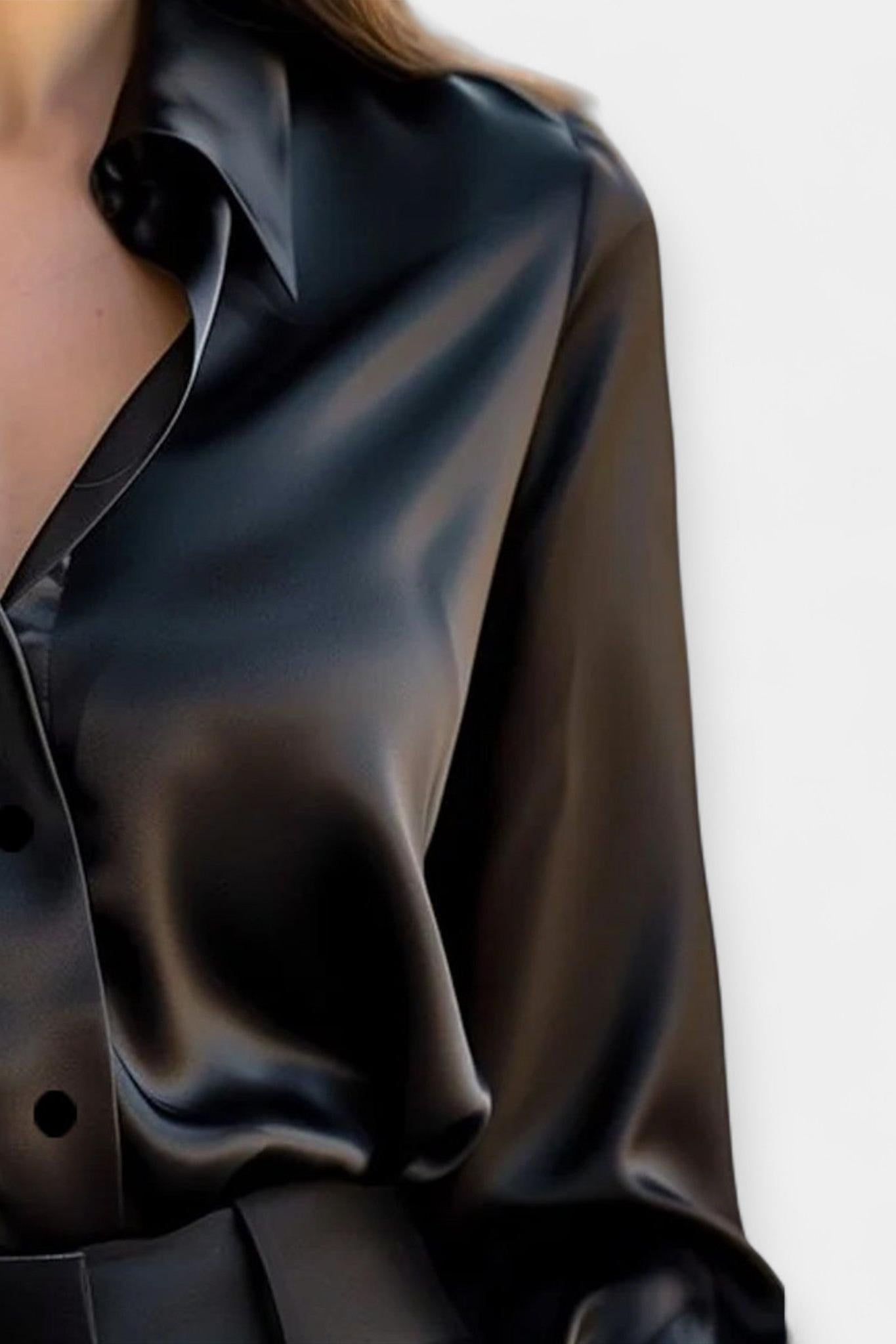 Saténová košile s límečkem